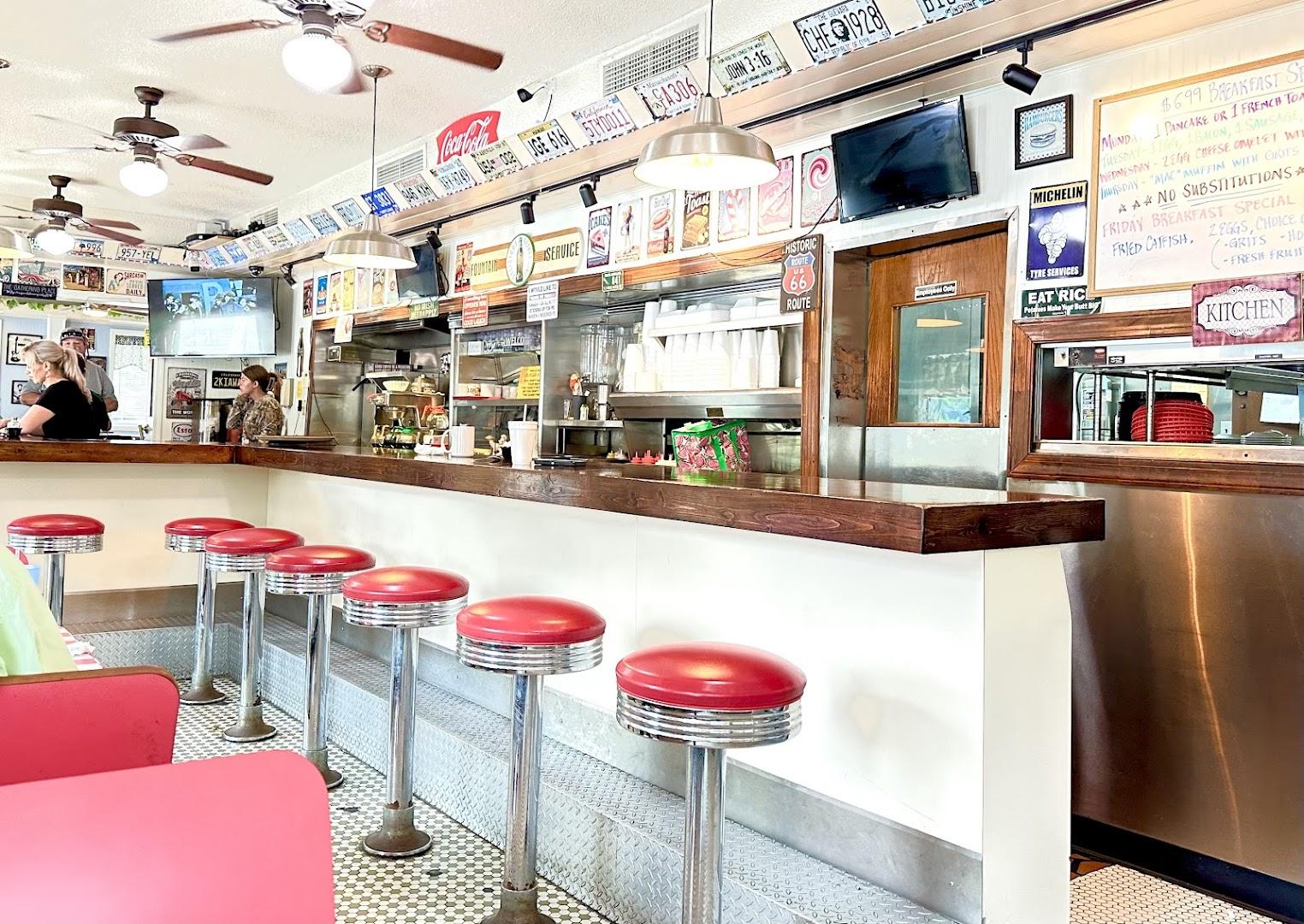 Mac's Diner