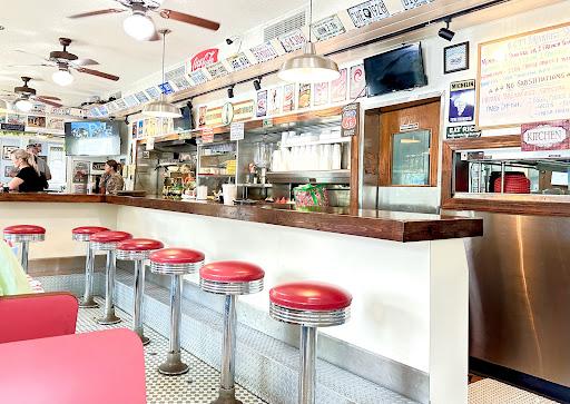 Mac's Diner